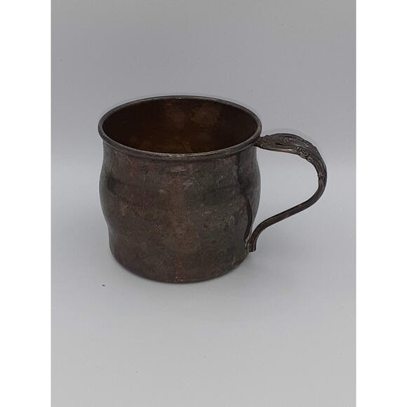 VNTG Child s Cup Community Silver Floral Handle Christening Baby Cup - Picture 4 of 5